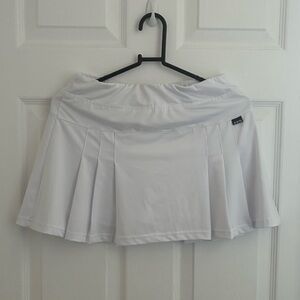 XI DI DA white mini tennis skort